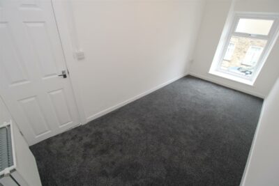 house - terraced for rent edmondes street