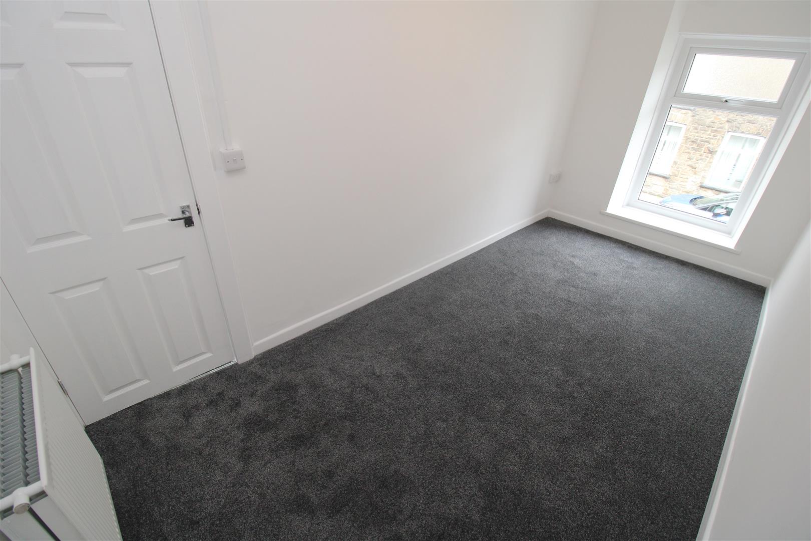 house - terraced for rent edmondes street