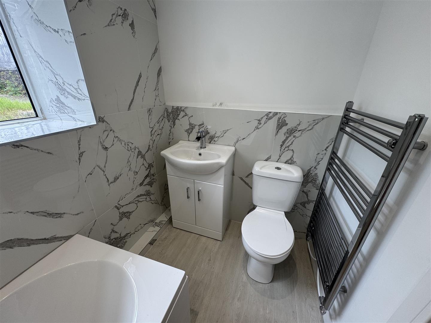 house - semi-detached for rent stepney street