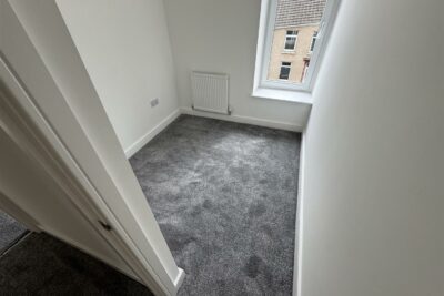 house - semi-detached for rent stepney street