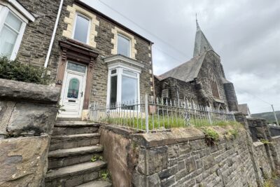 house - semi-detached for rent stepney street