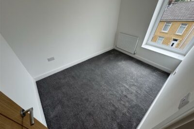 house - semi-detached for rent stepney street