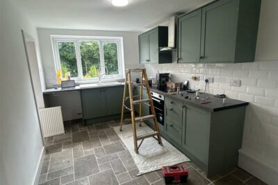 house for rent swansea road