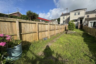 house for rent swansea road