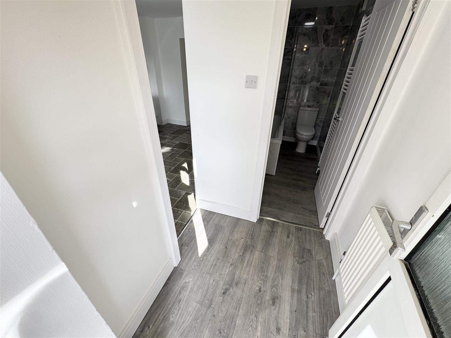 house for rent swansea road