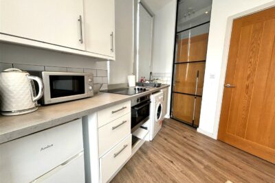 apartment for rent victoria road north