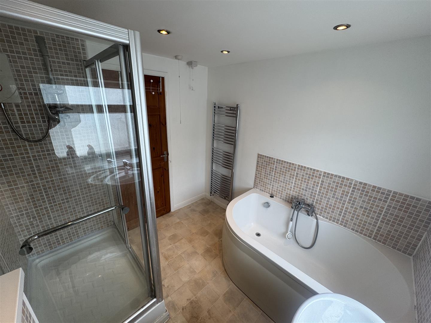 house - terraced for rent old park terrace