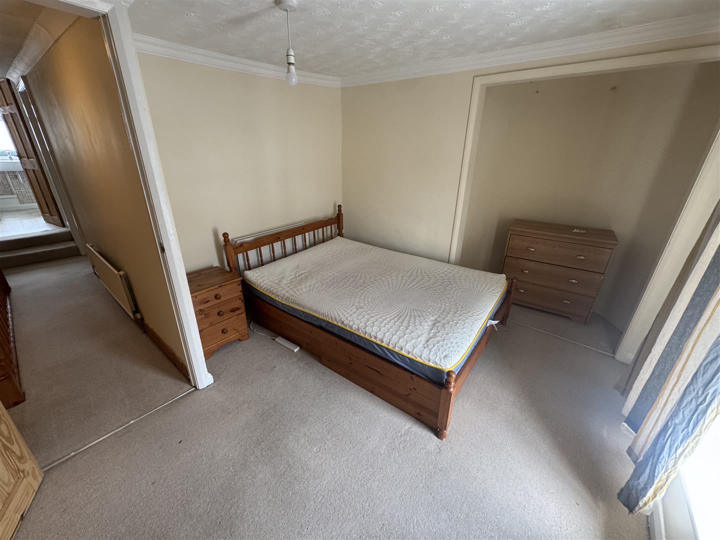 house - terraced for rent old park terrace