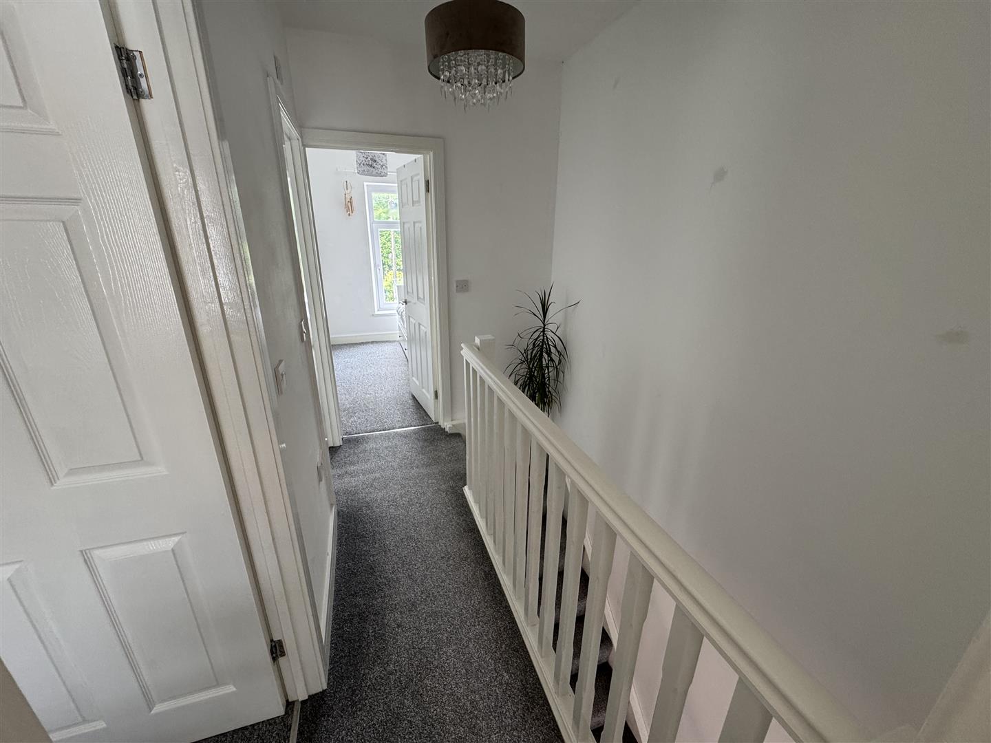house - semi-detached for rent the avenue