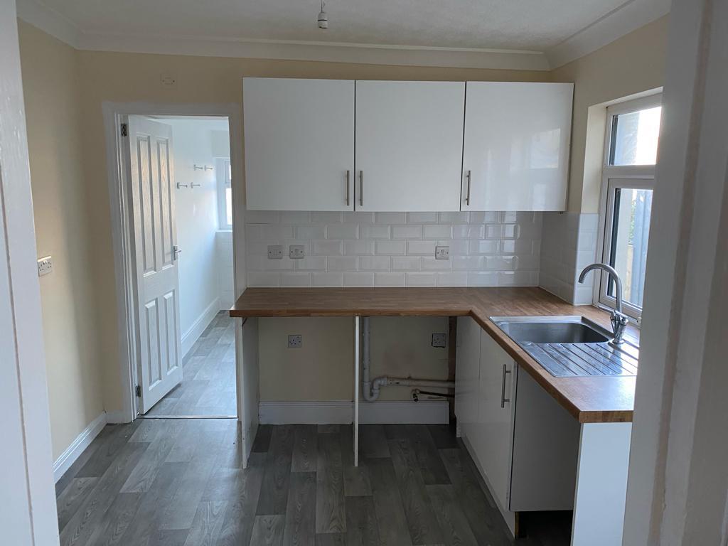 house - end terrace for sale morgans road