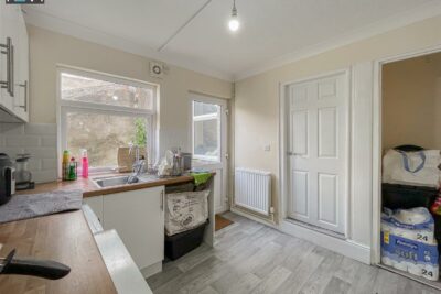 house - end terrace for sale morgans road