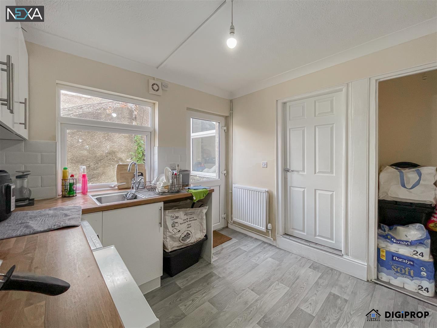 house - end terrace for sale morgans road