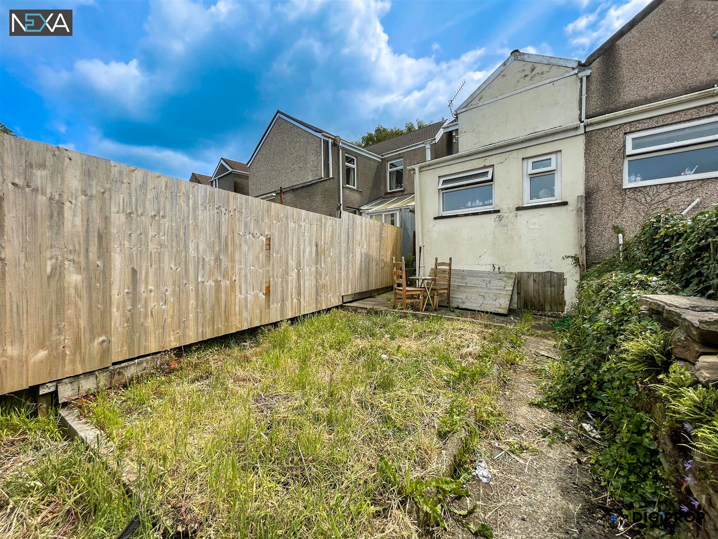 house - end terrace for sale morgans road