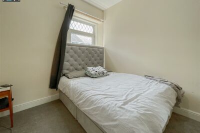 house - end terrace for sale morgans road