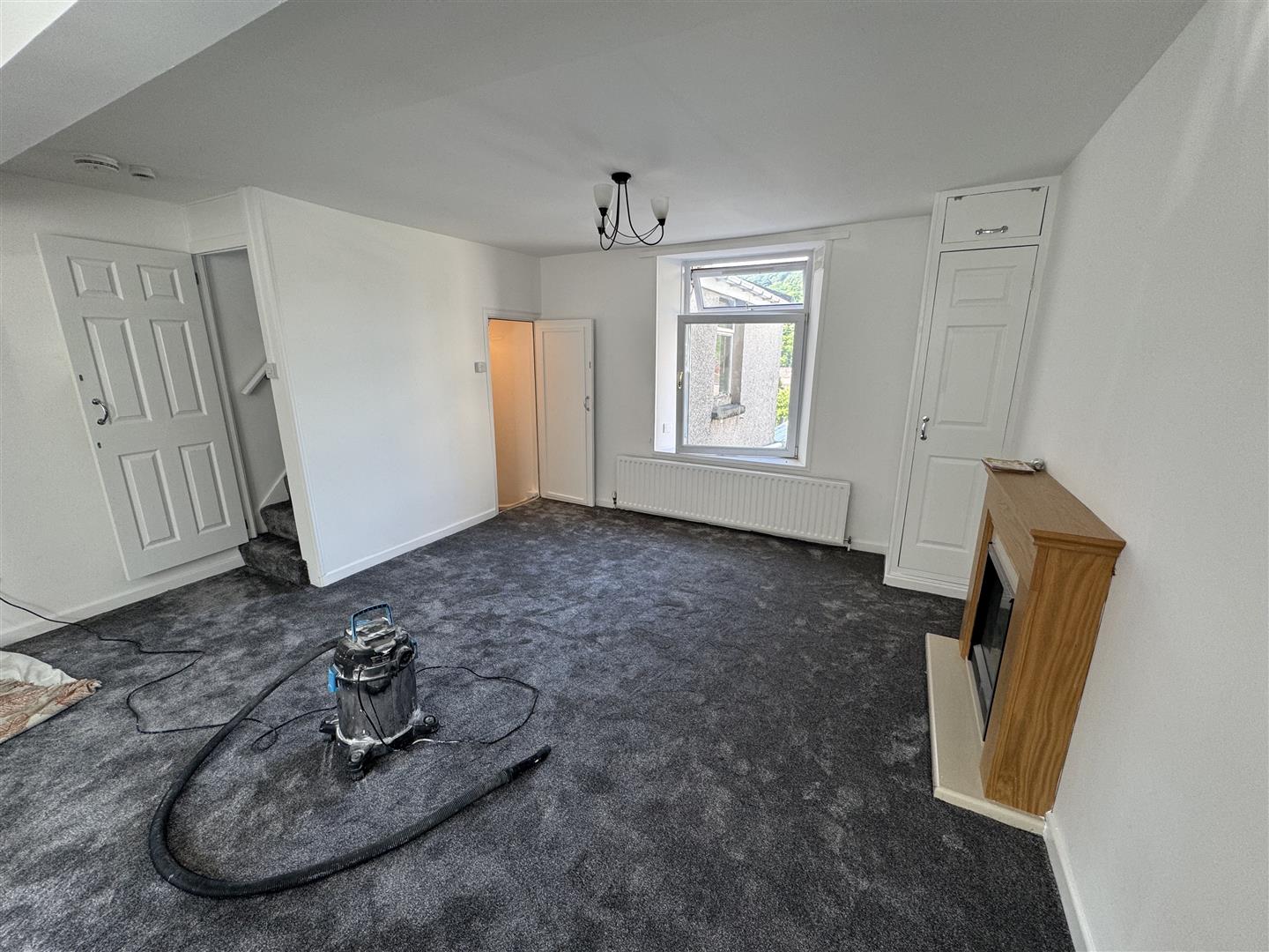 house - terraced for rent llewellyn street