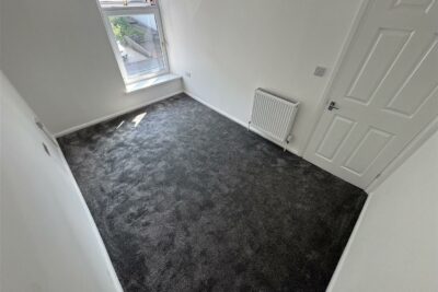 house - terraced for rent llewellyn street
