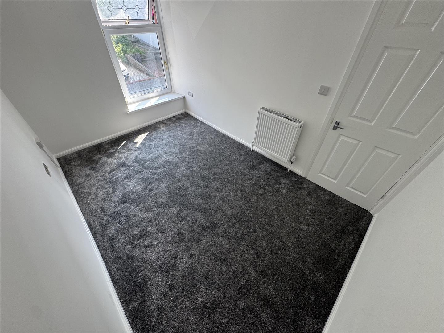house - terraced for rent llewellyn street