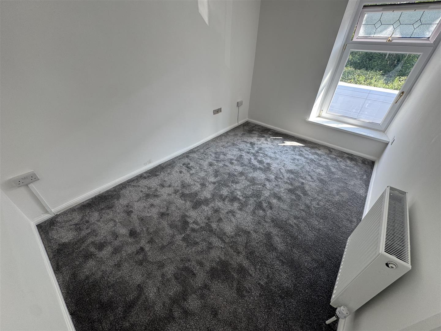 house - terraced for rent llewellyn street
