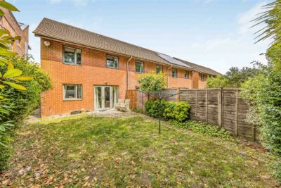 house for sale lloyd road