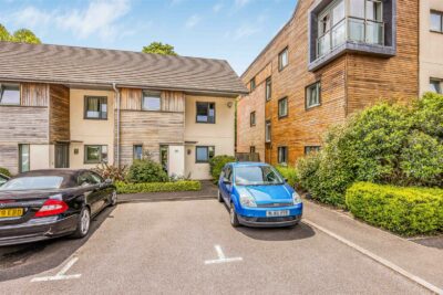 house for sale lloyd road