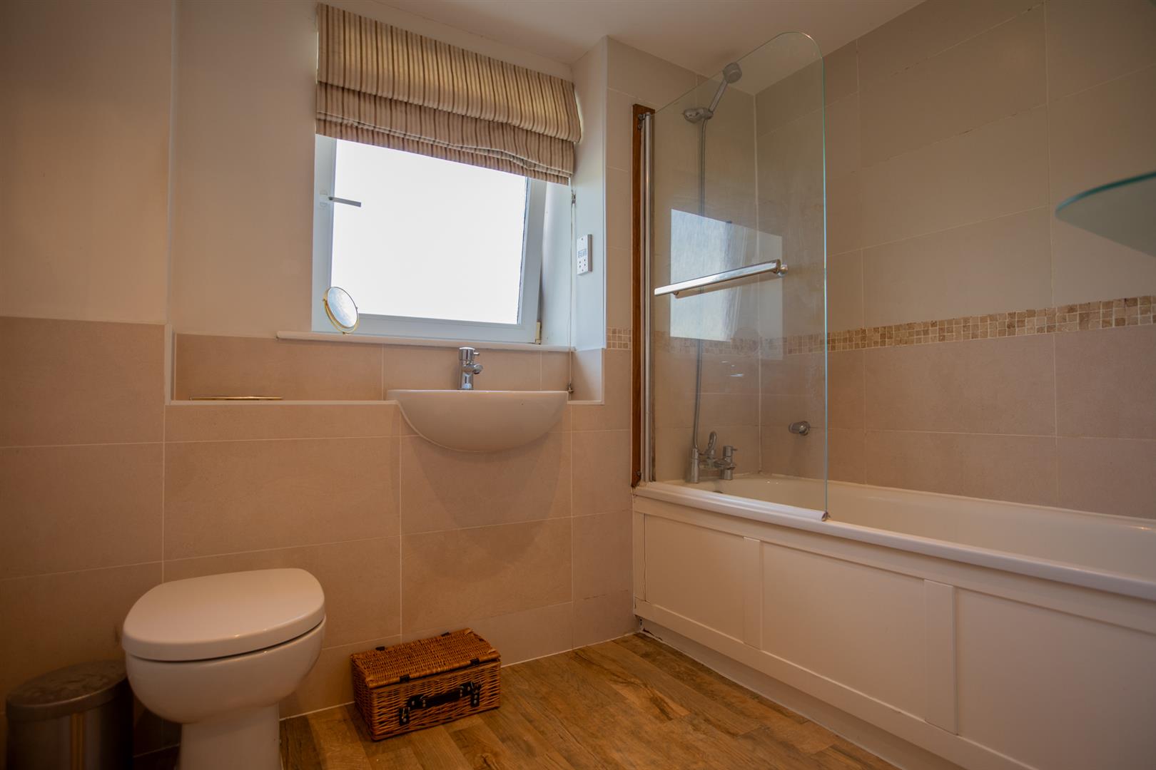 house for sale lloyd road