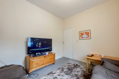 house - terraced for sale penrhiwtyn street