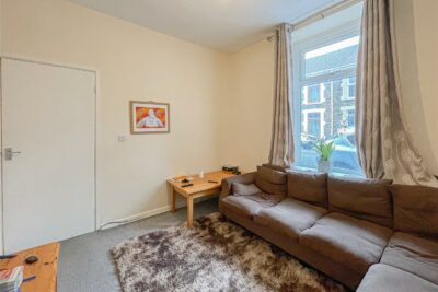 house - terraced for sale penrhiwtyn street