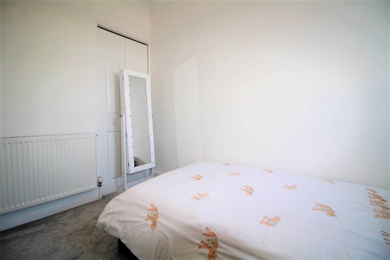 house - terraced for rent rosetta road