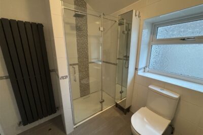 house - terraced for rent de barri street