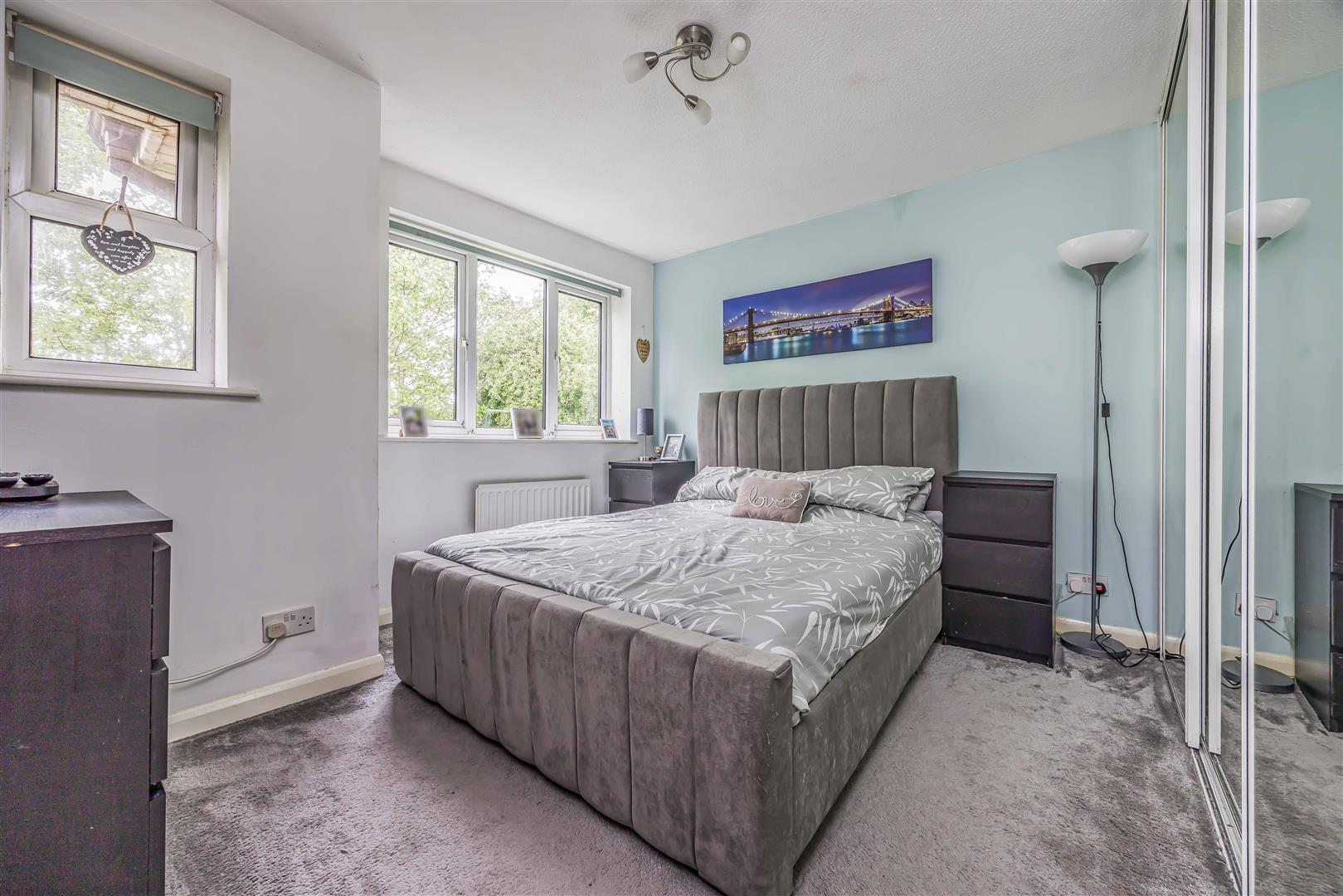 house for sale lowland road