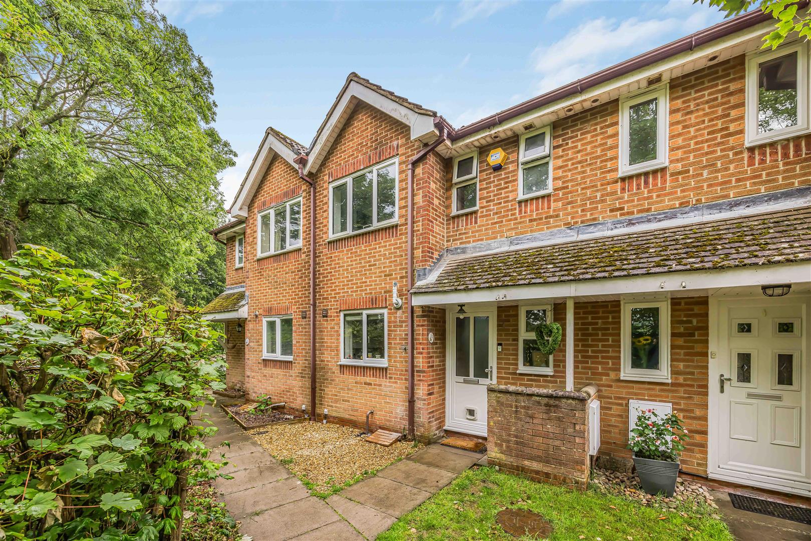 house for sale lowland road