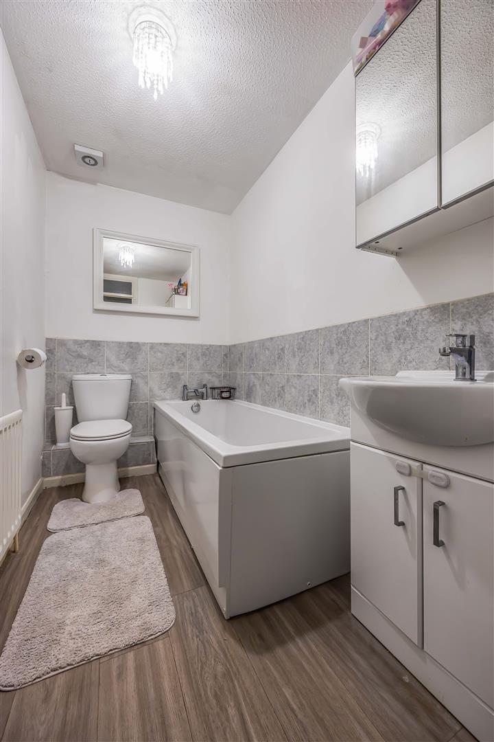 house for sale lowland road