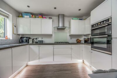 house for sale lowland road