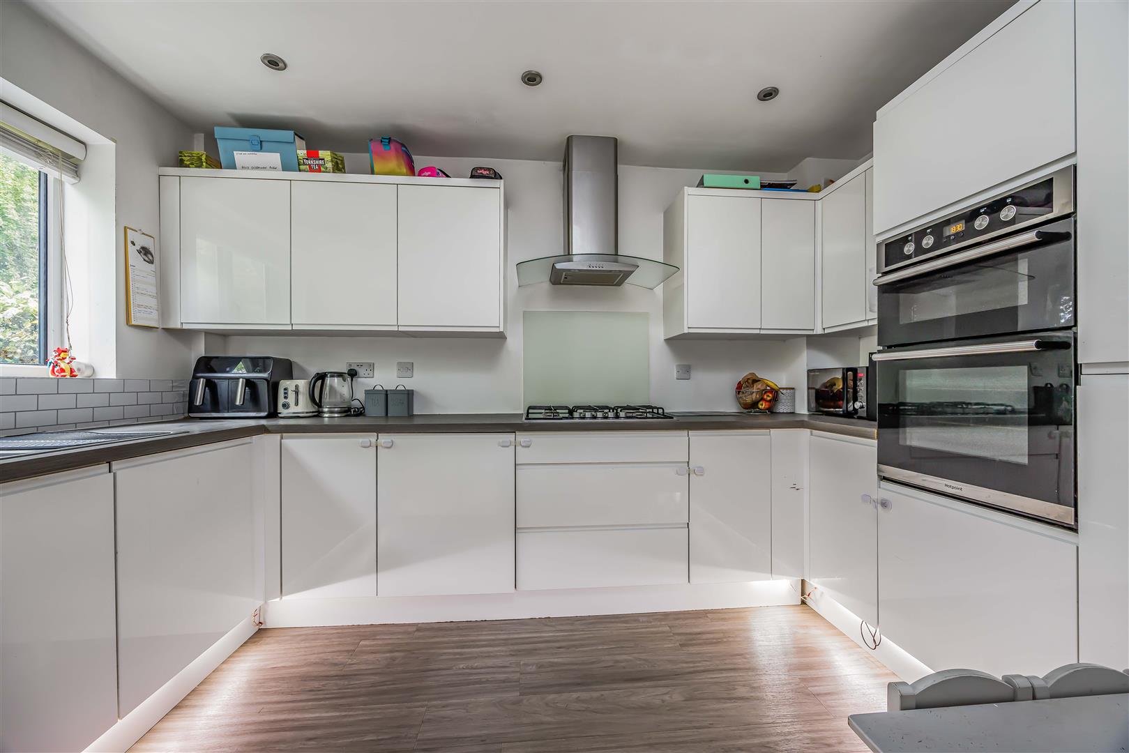 house for sale lowland road