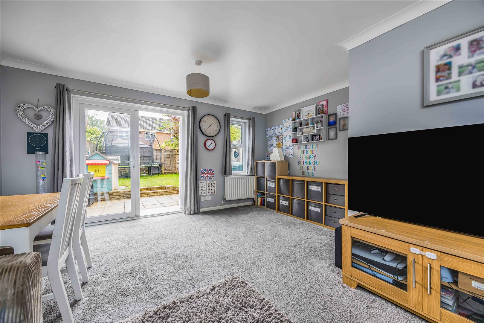 house for sale lowland road