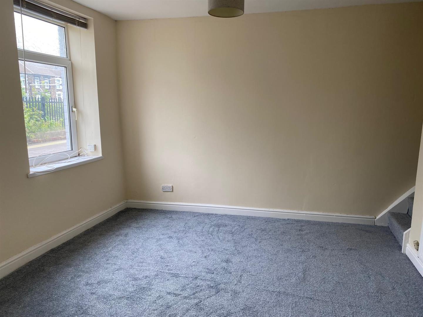 house for rent west taff street