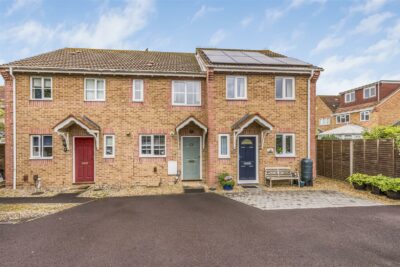 house - terraced for sale snowberry crescent
