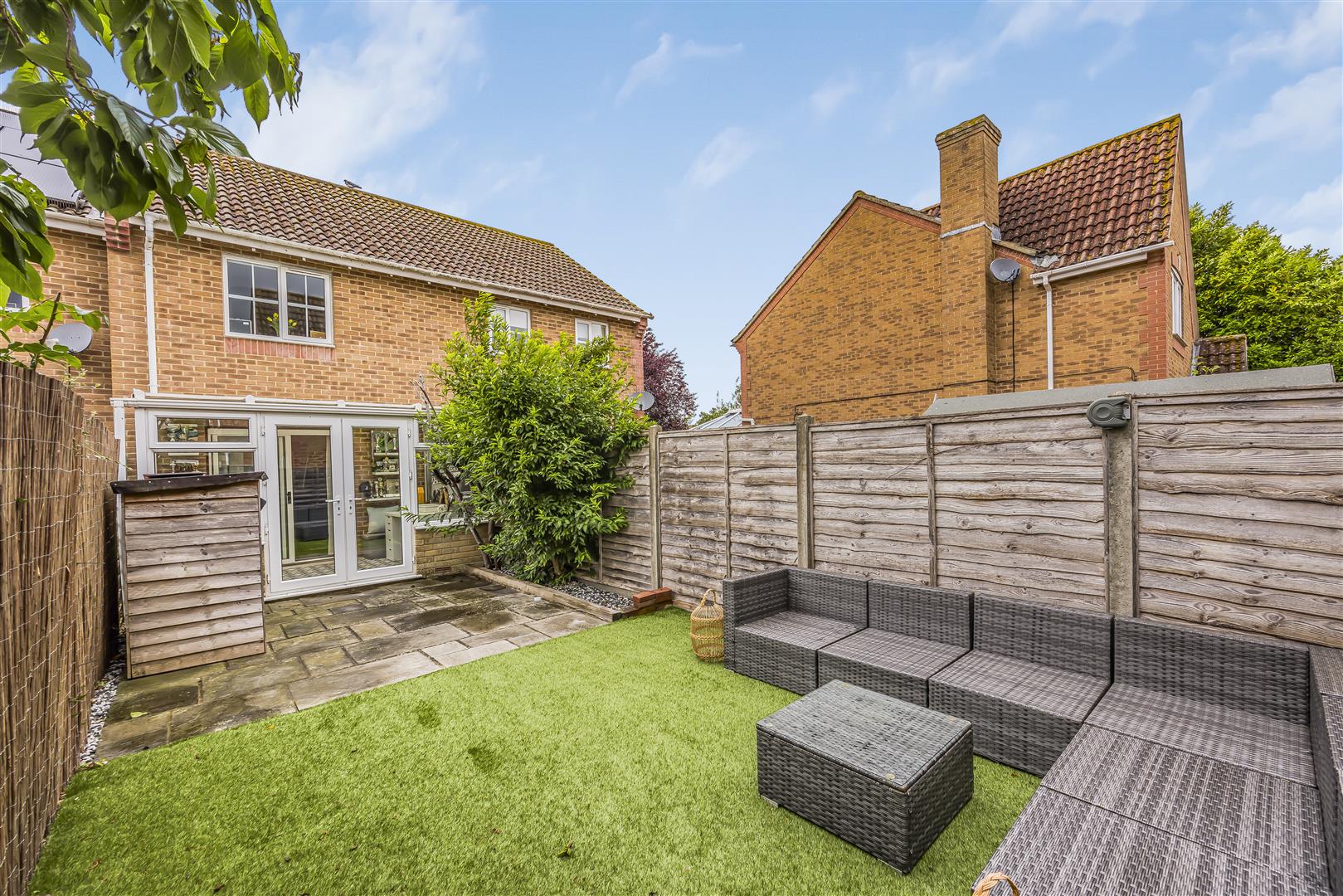 house - terraced for sale snowberry crescent