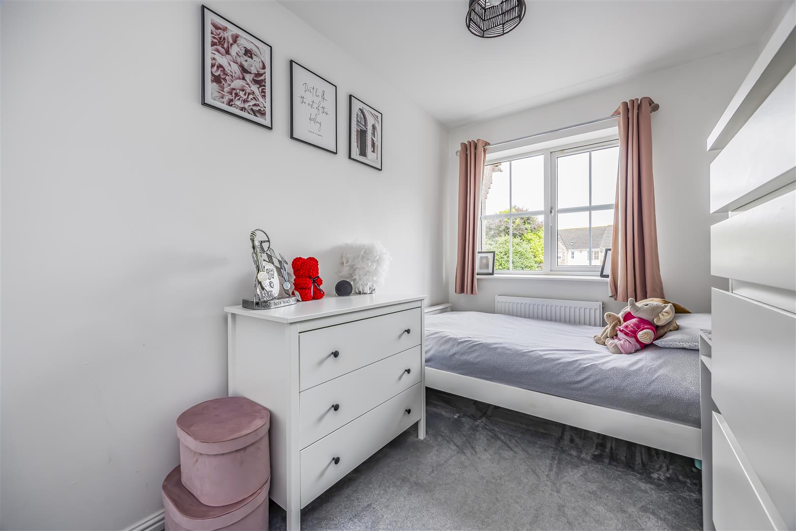 house - terraced for sale snowberry crescent