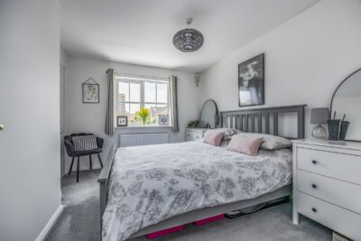 house - terraced for sale snowberry crescent