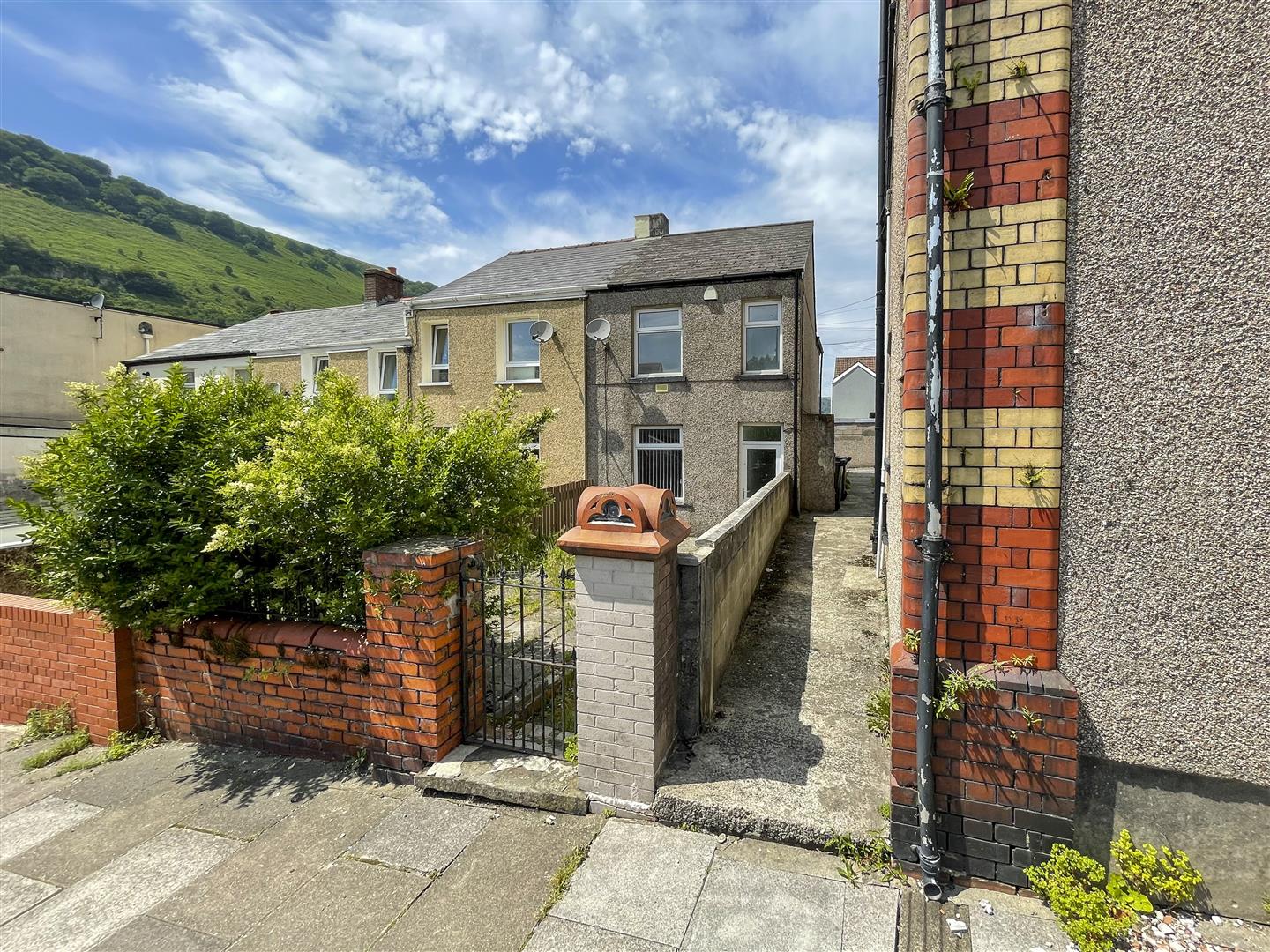 house - end terrace for sale mill terrace
