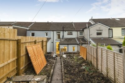 house - terraced for rent tynybedw street
