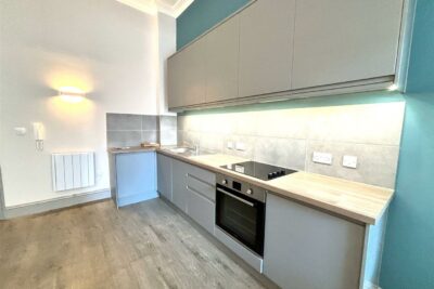 flat for rent highland road