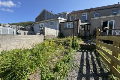 house for rent tyntyla road