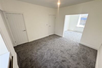 house for rent tyntyla road