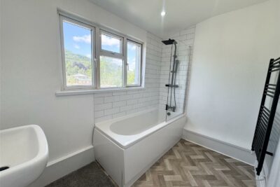 house for rent tyntyla road