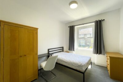 flat for sale wood road