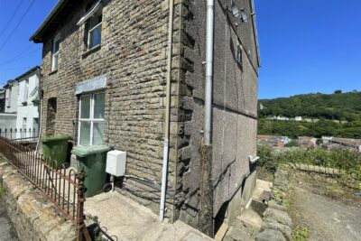 flat for sale wood road