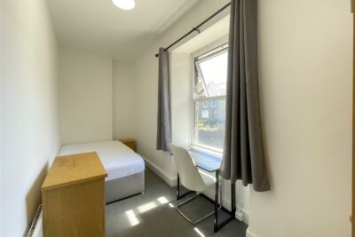 flat for sale wood road