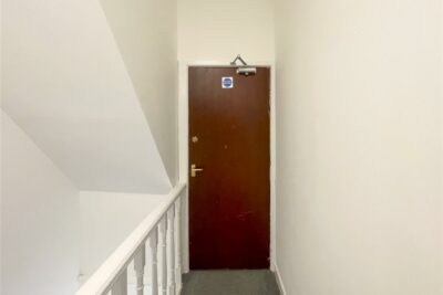 flat for sale wood road